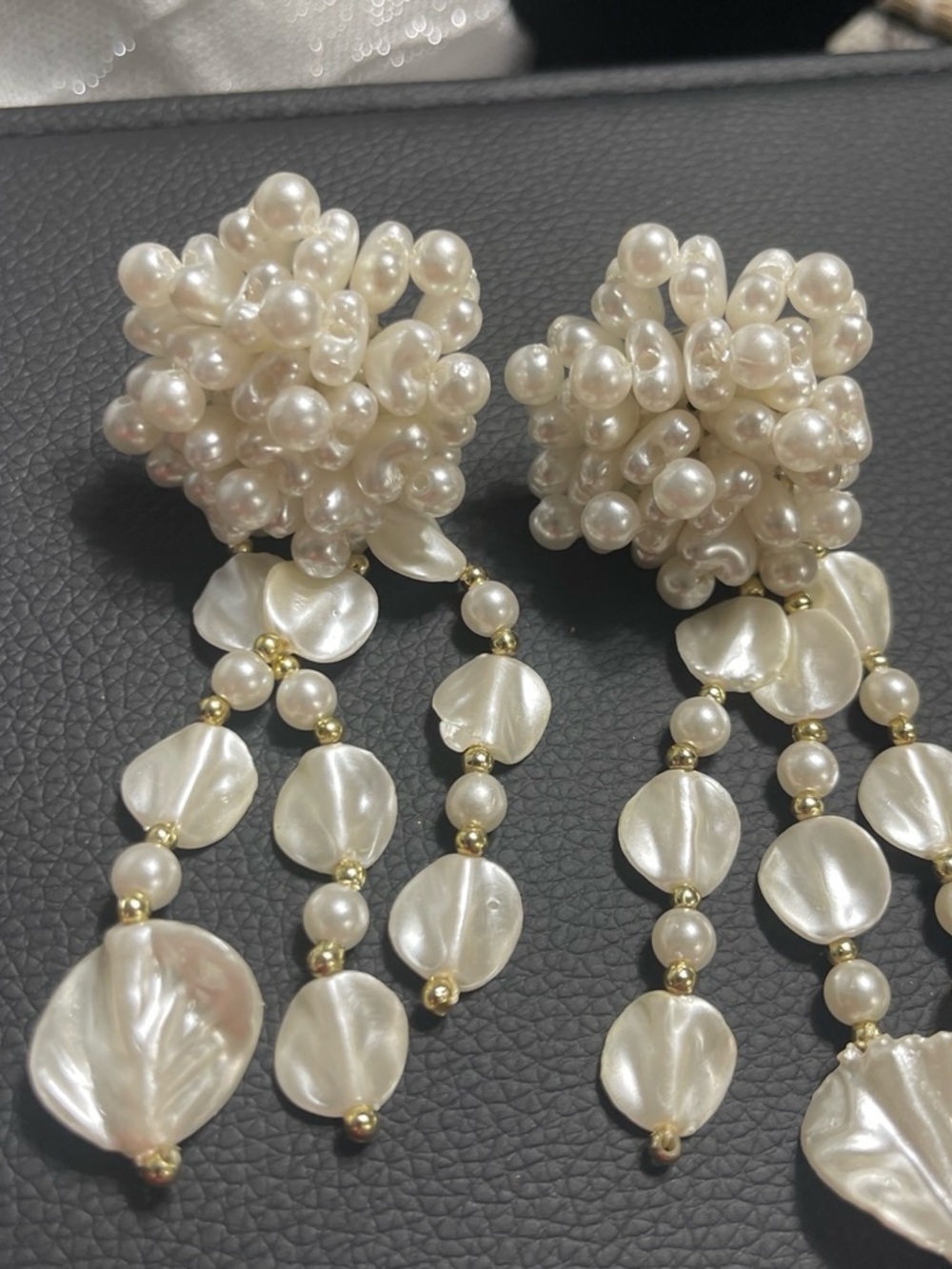 Woman’s Pearl Cluster statement Dangle earrings gold tone Bidral wedding fine